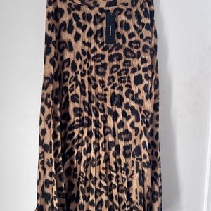 NWT: LULUS Tasteful Living Leopard Print Satin Pleated Midi Skirt SZ M